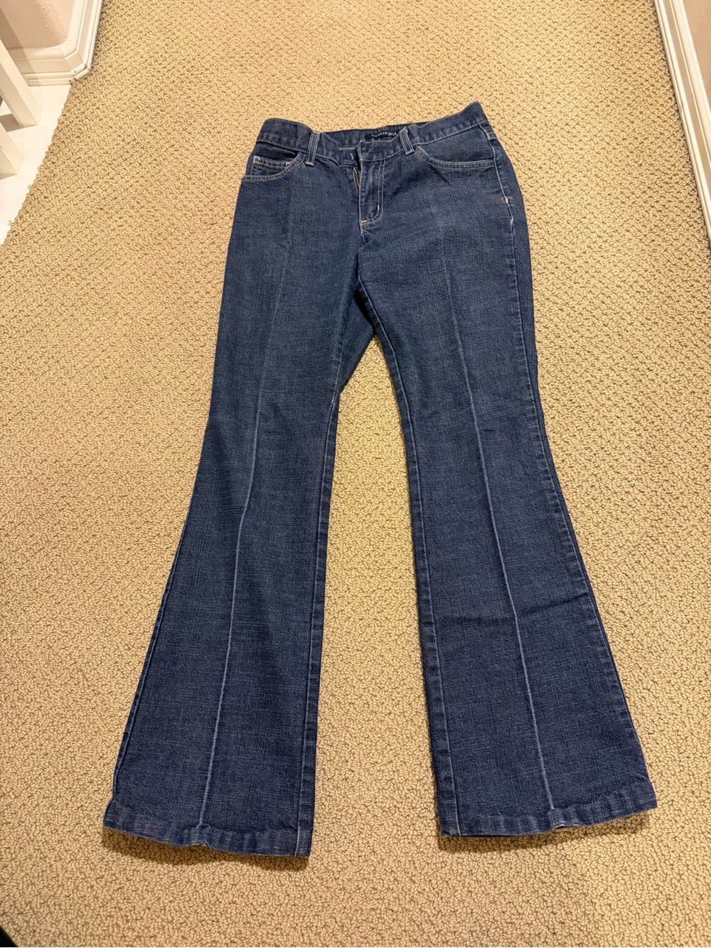 Kenneth Cole Boot Cut Denim Jeans Pants Zipper Enclosure (Women’s Size 4)
